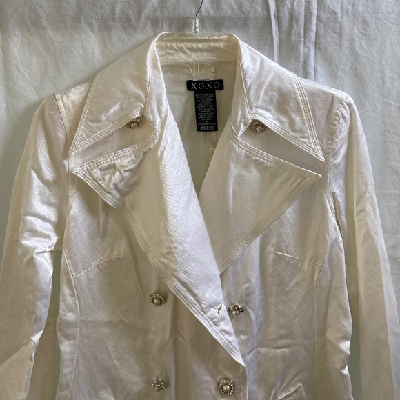Gorgeous Women's/Juniors Satin Trench Coat Jacket Size: Medium - Picture 4 of 11